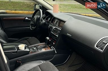 Позашляховик / Кросовер Audi Q7 2006 в Києві