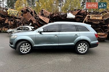 Позашляховик / Кросовер Audi Q7 2006 в Києві