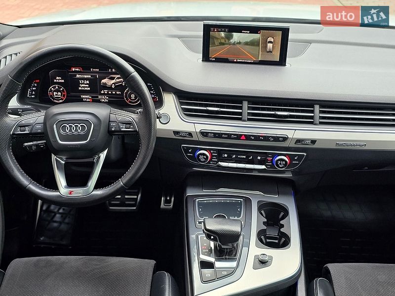 Позашляховик / Кросовер Audi Q7 2018 в Чернівцях