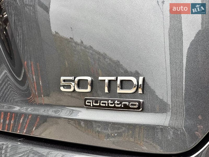 Позашляховик / Кросовер Audi Q7 2018 в Києві