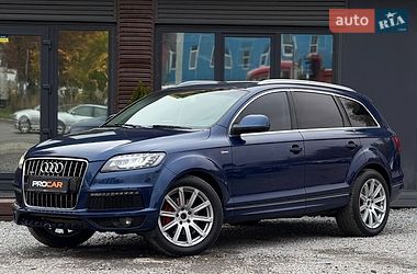 Audi Q7  2013