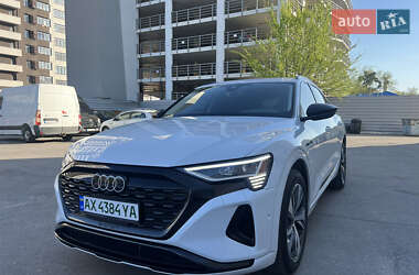 Audi Q8 e-tron  2023