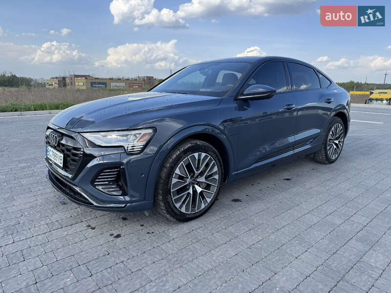 Audi Q8 e-tron