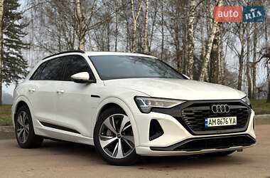 Audi Q8 e-tron  2024