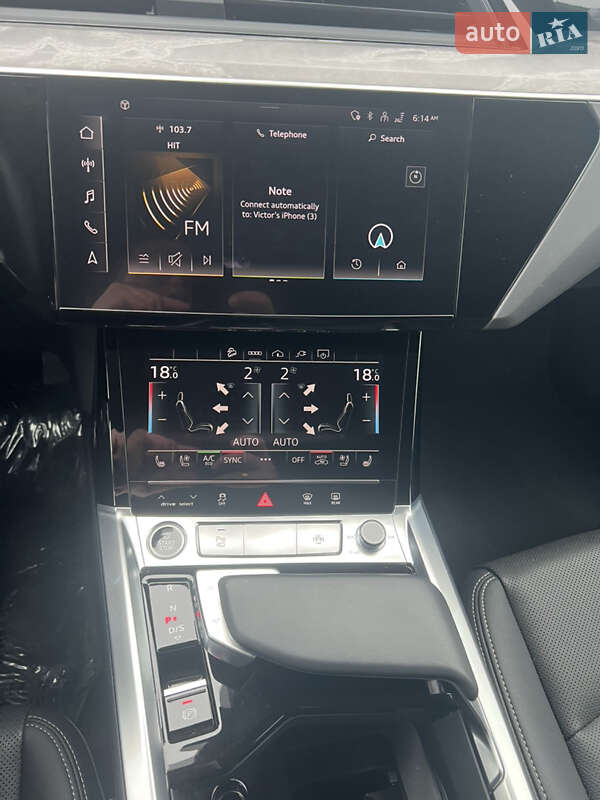Внедорожник / Кроссовер Audi Q8 e-tron 2024 в Здолбунове