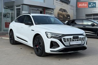 Audi Q8 e-tron  2023