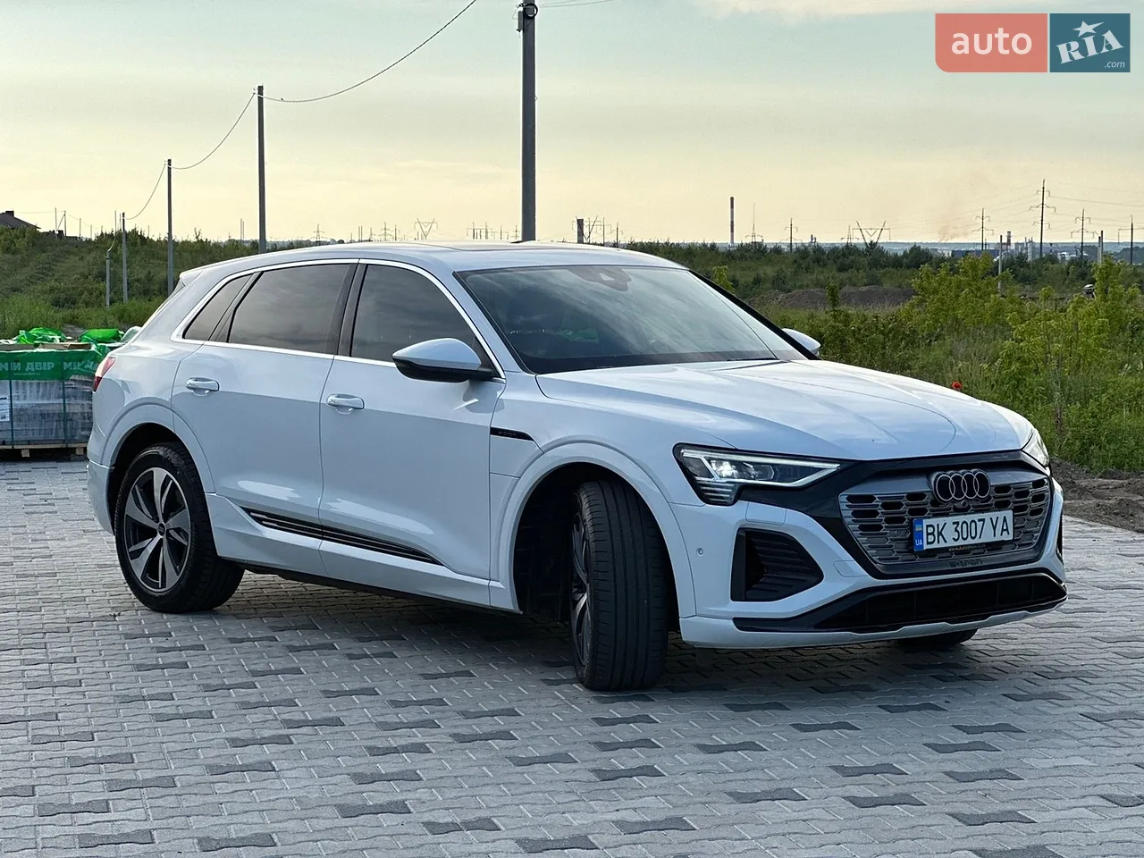 2023 Audi Q8 - мініатюра 3