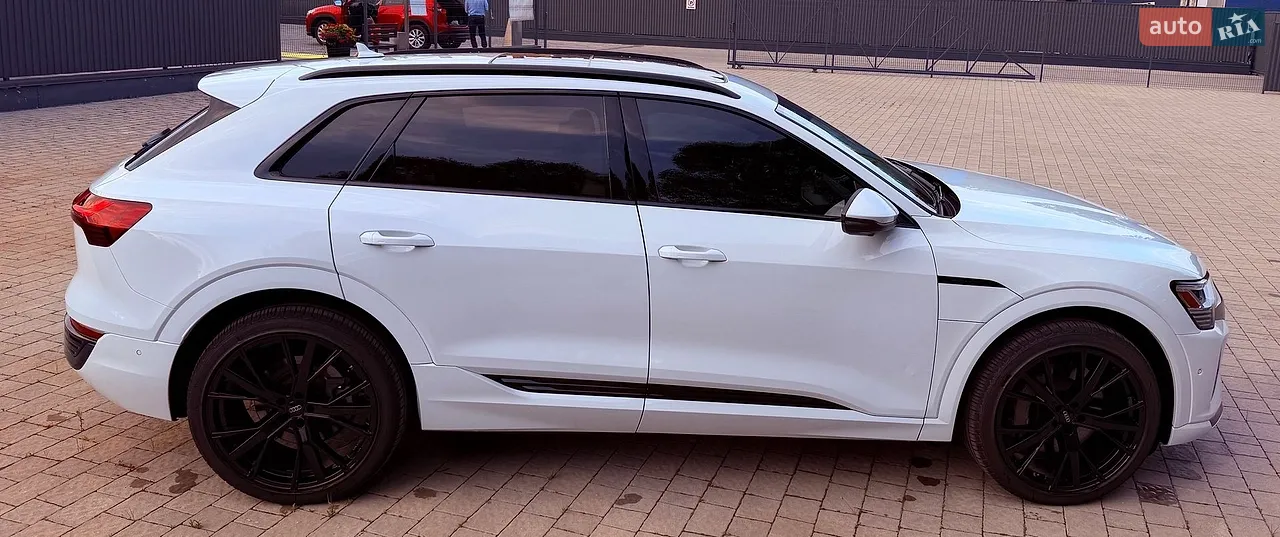 2023 Audi Q8 - мініатюра 5