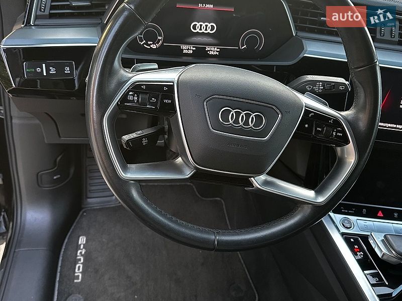 Внедорожник / Кроссовер Audi Q8 e-tron 2020 в Коломые