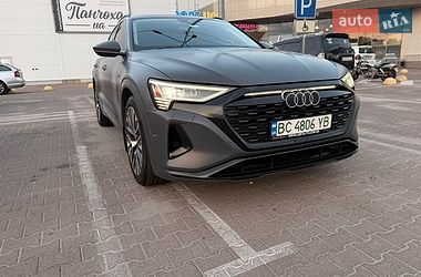 Audi Q8 e-tron  2023