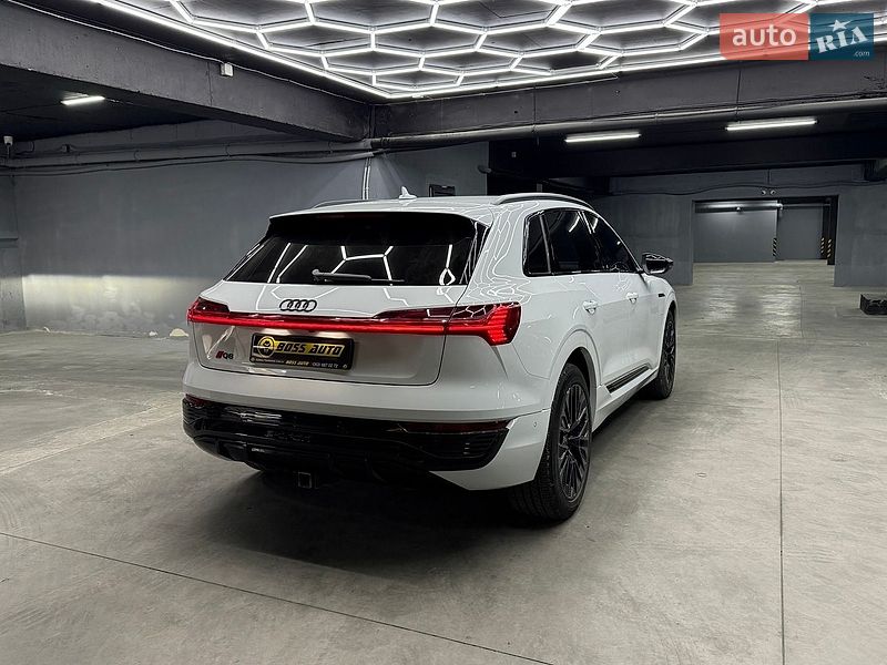 Позашляховик / Кросовер Audi Q8 e-tron 2023 в Івано-Франківську фото 9 Позашляховик / Кросовер Audi Q8 e-tron 2023 в Івано-Франківську