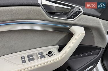 Позашляховик / Кросовер Audi Q8 e-tron 2023 в Івано-Франківську фото 14 Позашляховик / Кросовер Audi Q8 e-tron 2023 в Івано-Франківську