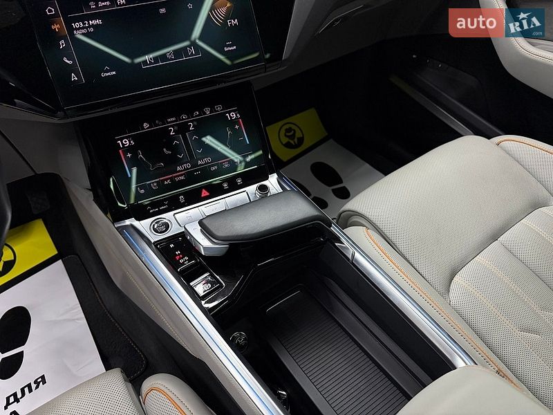 Позашляховик / Кросовер Audi Q8 e-tron 2023 в Івано-Франківську фото 22 Позашляховик / Кросовер Audi Q8 e-tron 2023 в Івано-Франківську