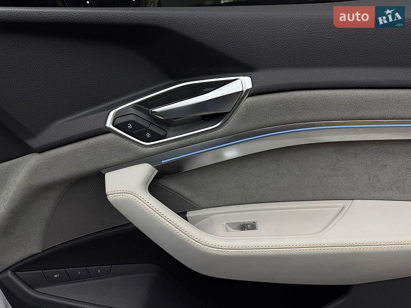 Позашляховик / Кросовер Audi Q8 e-tron 2023 в Івано-Франківську фото 27 Позашляховик / Кросовер Audi Q8 e-tron 2023 в Івано-Франківську
