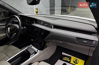 Позашляховик / Кросовер Audi Q8 e-tron 2023 в Івано-Франківську фото 28 Позашляховик / Кросовер Audi Q8 e-tron 2023 в Івано-Франківську