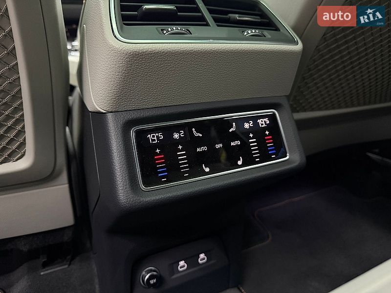 Позашляховик / Кросовер Audi Q8 e-tron 2023 в Івано-Франківську фото 30 Позашляховик / Кросовер Audi Q8 e-tron 2023 в Івано-Франківську