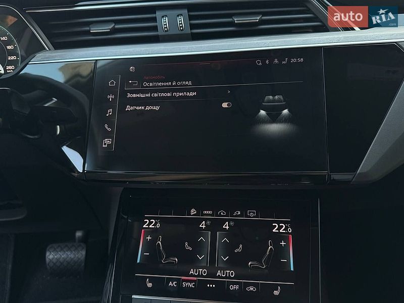 Внедорожник / Кроссовер Audi Q8 e-tron 2023 в Ровно