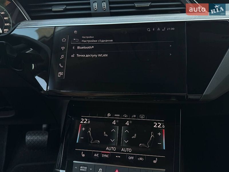 Внедорожник / Кроссовер Audi Q8 e-tron 2023 в Ровно