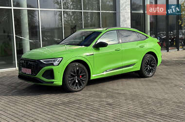 Audi Q8 Sportback e-tron  2023