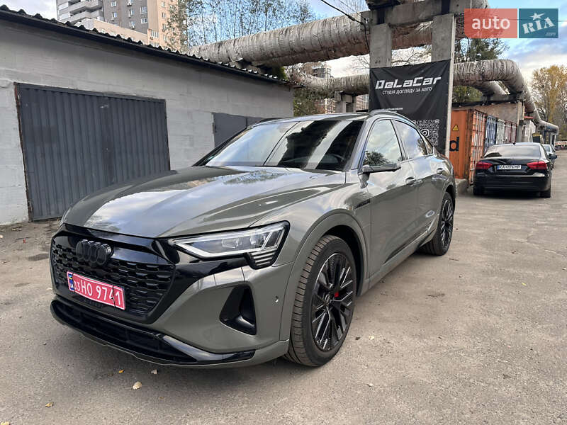 Audi Q8 Sportback e-tron