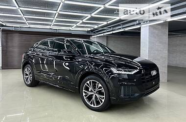 Audi Q8  2022