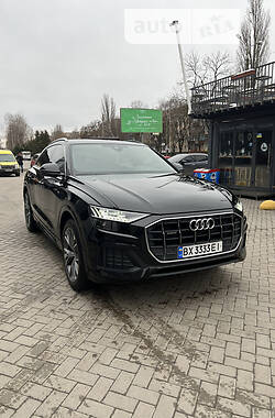 Audi Q8  2022