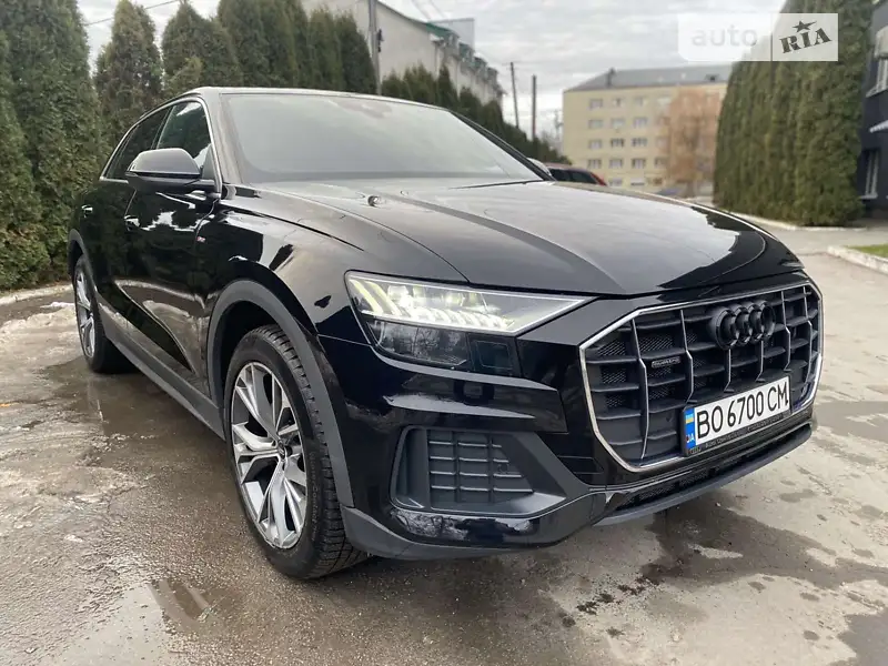 Audi Q8 2020