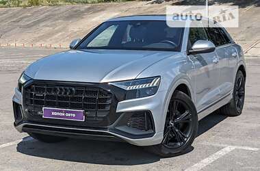 Audi Q8  2019