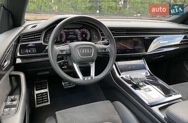 Внедорожник / Кроссовер Audi Q8 2022 в Киеве
