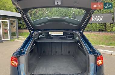 Внедорожник / Кроссовер Audi Q8 2022 в Киеве