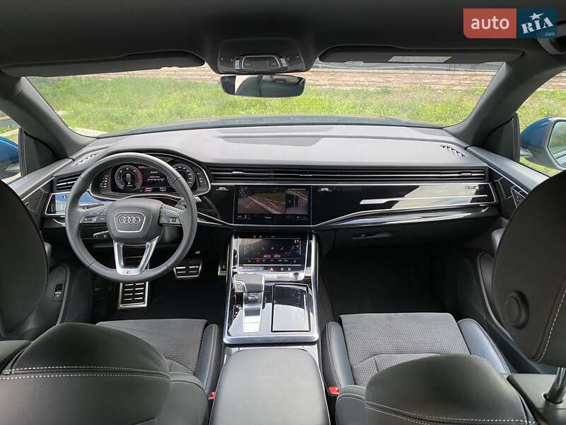 Внедорожник / Кроссовер Audi Q8 2022 в Киеве