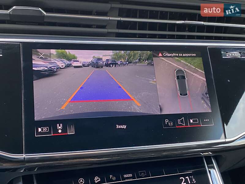 Внедорожник / Кроссовер Audi Q8 2022 в Киеве