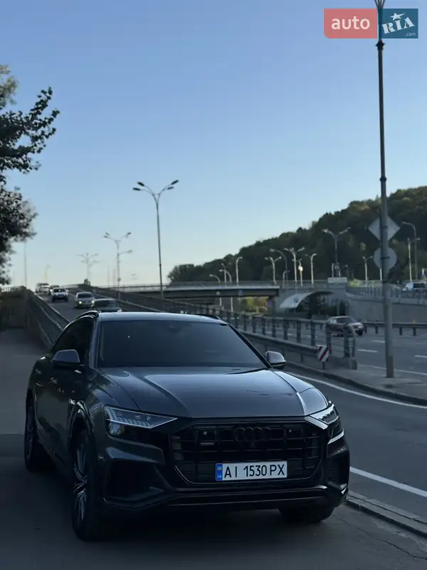 Audi Q8