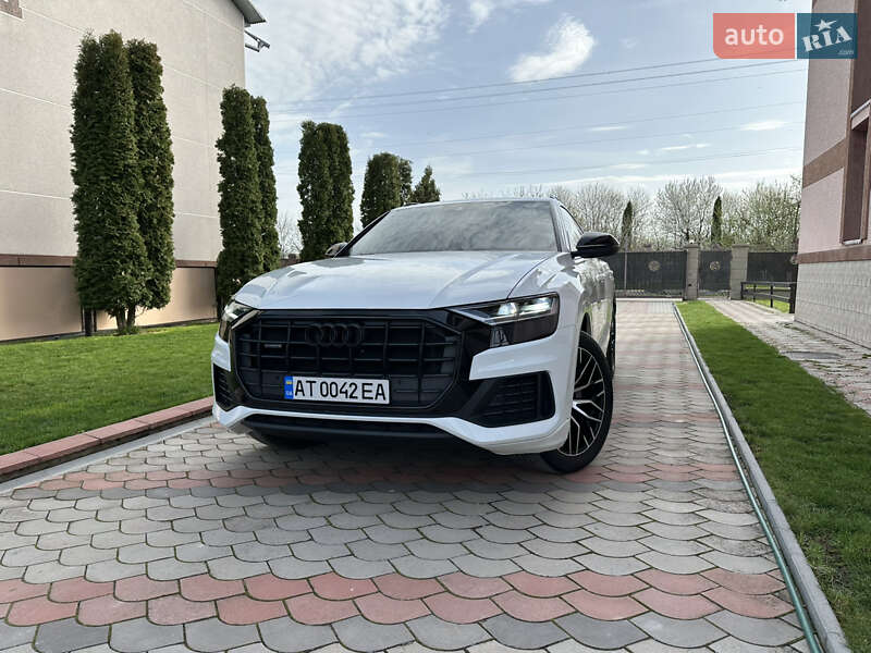 Внедорожник / Кроссовер Audi Q8 2018 в Ивано-Франковске