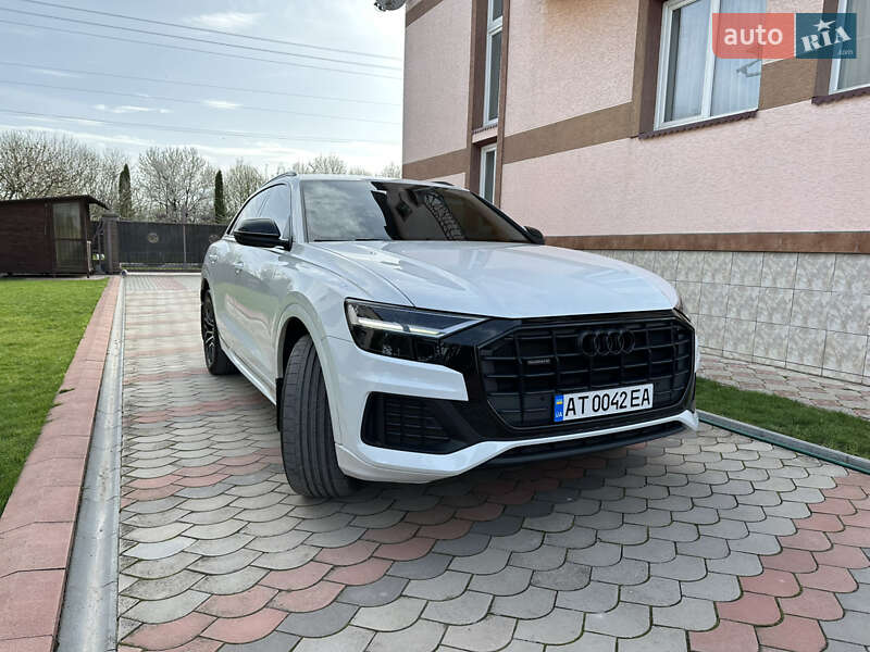 Внедорожник / Кроссовер Audi Q8 2018 в Ивано-Франковске