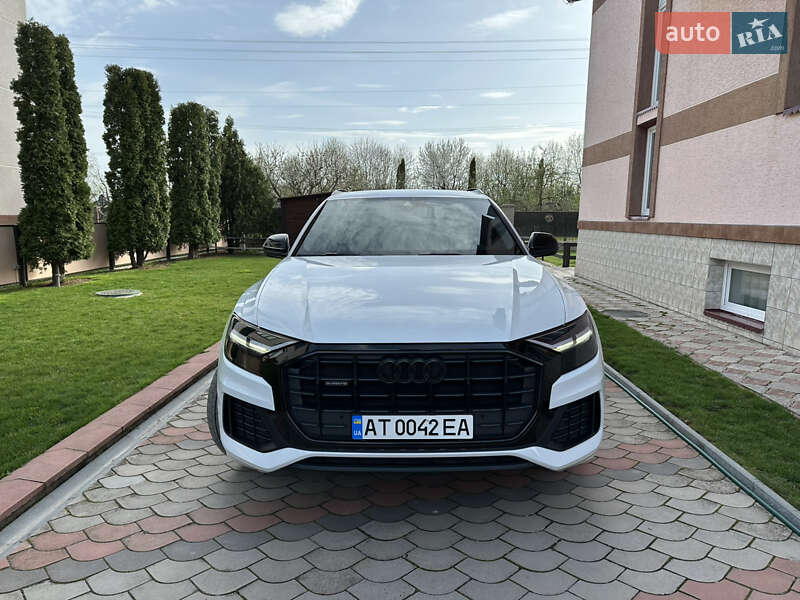 Внедорожник / Кроссовер Audi Q8 2018 в Ивано-Франковске