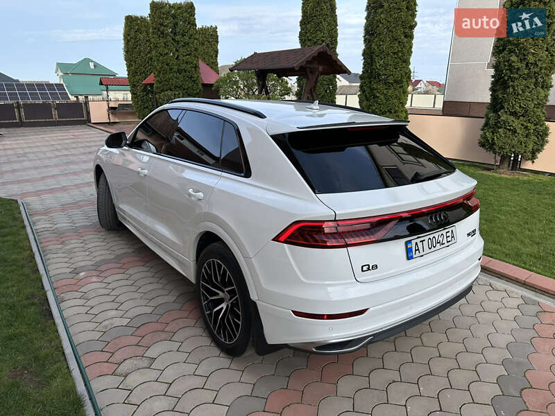 Внедорожник / Кроссовер Audi Q8 2018 в Ивано-Франковске