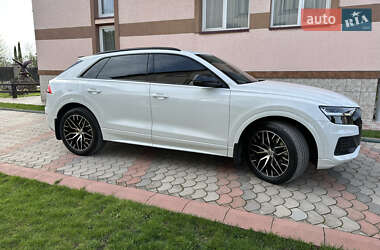 Внедорожник / Кроссовер Audi Q8 2018 в Ивано-Франковске