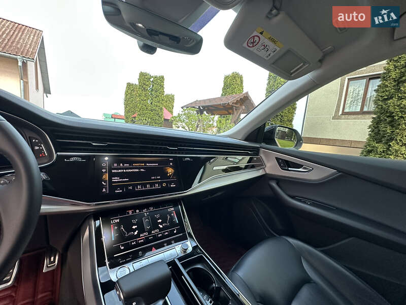 Внедорожник / Кроссовер Audi Q8 2018 в Ивано-Франковске
