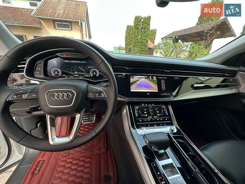 Внедорожник / Кроссовер Audi Q8 2018 в Ивано-Франковске