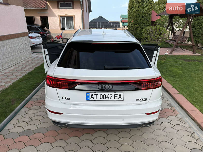 Внедорожник / Кроссовер Audi Q8 2018 в Ивано-Франковске