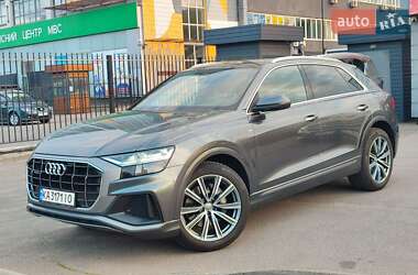 Audi Q8  2018