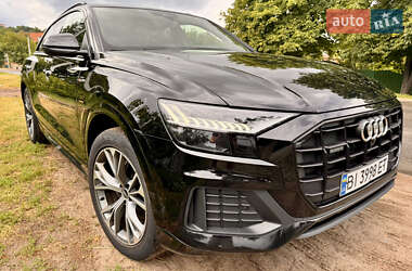 Audi Q8  2020
