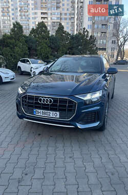 Audi Q8  2019