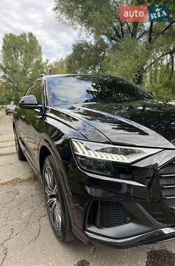 Audi Q8  2020