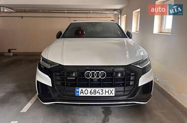 Audi Q8  2019