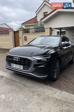 Audi Q8  2019