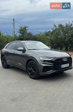 Audi Q8  2020