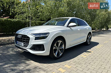 Audi Q8  2020