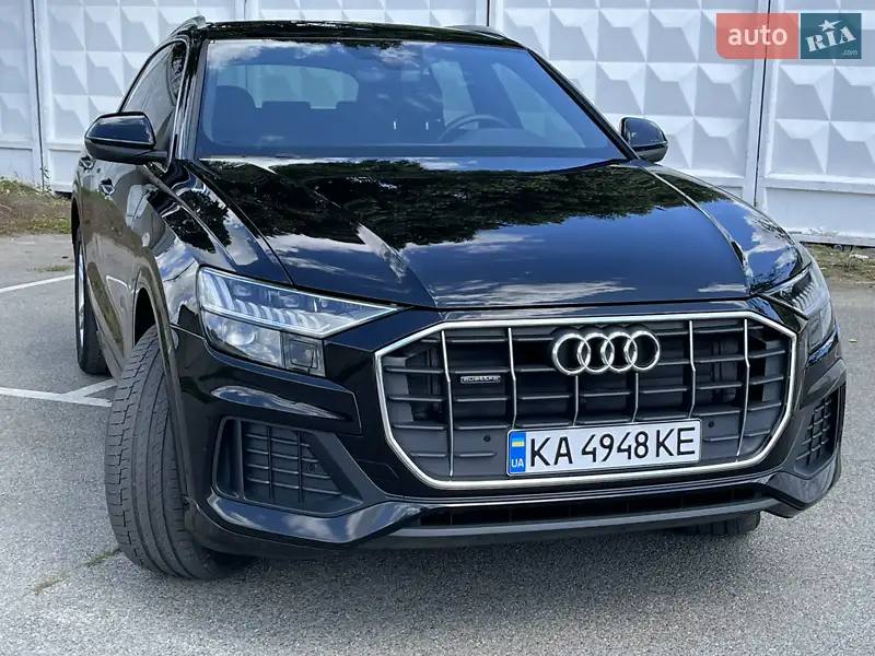 Audi Q8 2021